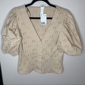 H&M eyelet pattern puffy short sleeve blouse